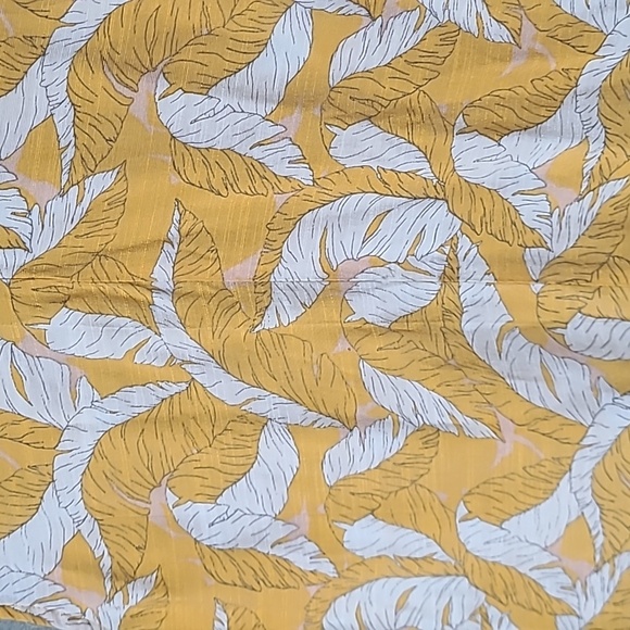 NINE WEST Yellow Leaf Print Women's Strappy Top Blouse - Size Large - Picture 2 of 12